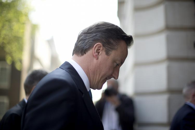 Folkeafstemning. Premierminister David Cameron ønsker et »bedre forhold til Europa«. 