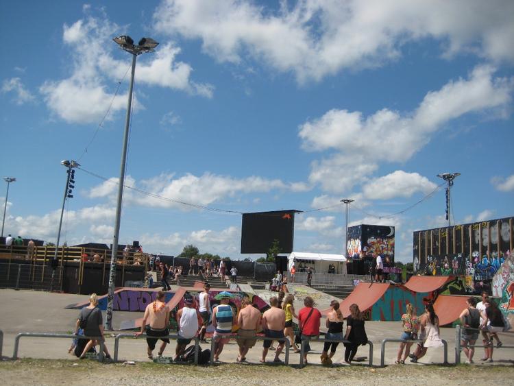 Fodbold. Skaterområdet på Roskilde Festival forventes fyldt af fodboldfans, når Spanien og Italien mødes i EM-finalen 2012. 