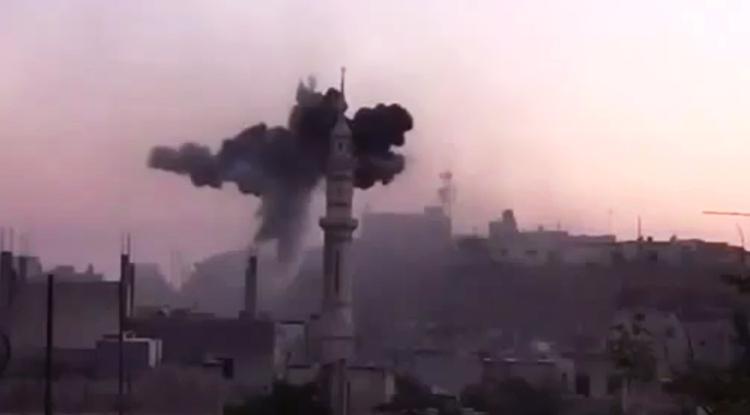 Uroligheder. 35.000 syrere er flygtet til Tyrkiets, mens Jordan har taget imod 120.000 mennesker fra det uroplagede land. 