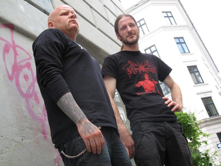 Metallisk. Jens Bendtsen Pedersen og Martin Leth Andersen (th) og bandet Cerekloth spiller 'introvert dødsmetal'. 