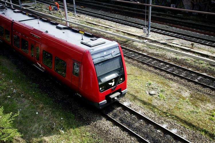 tyveri. Jabeltyve var i morges på spil på Åmarken station. 