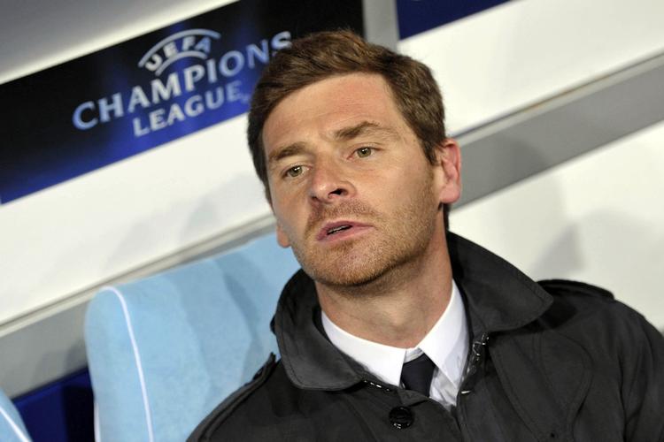 skifte. Andre Villas-Boas bliver ny træner i Tottenham Hotspur. 