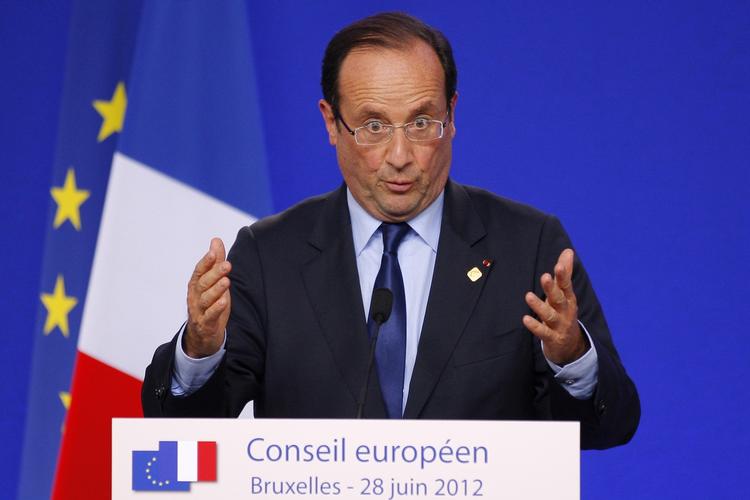valgløfte. François Hollande lovede under valgkampen, at de rigeste franskmænd ville komme til at betale mere. Nu indfrier han sit løfte. 