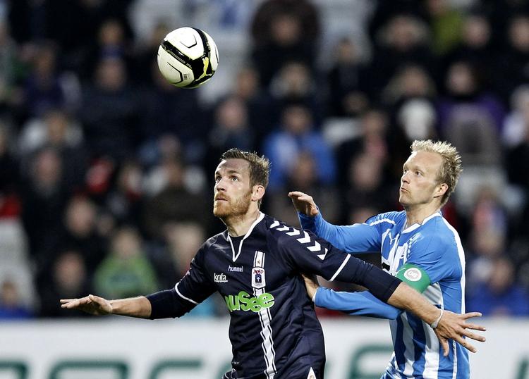 EUROPA. Søren Larsen og de øvrige AGF'er møder i første Europa League-kamp Dila Gori fra Georgien. 