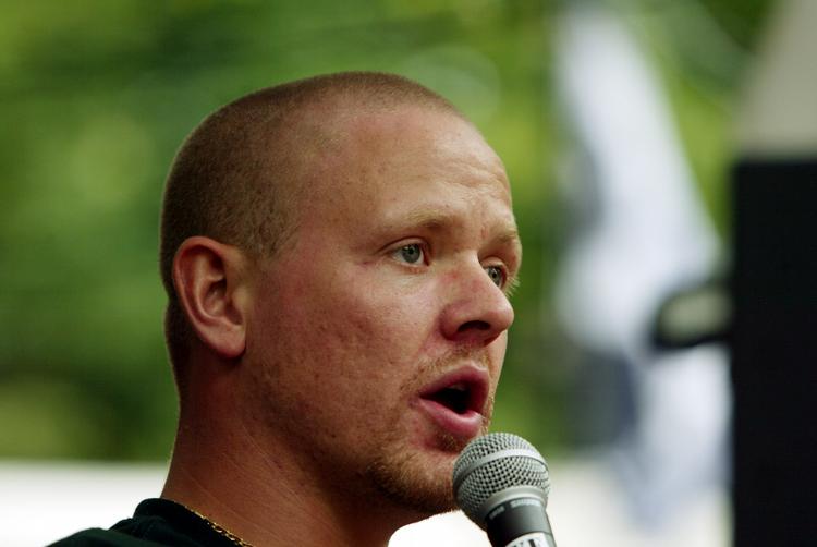 Rap. Matthesen er klar til at følge op på storsællerten 'Sorte kugler'. 