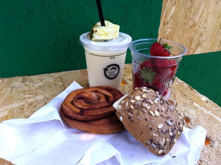 Komposition. Man skaber sit eget kulinariske stilleben ved frit at sammensætte et måltid fra Milk &amp; Shakes store menu. 
