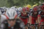Udfordring. Dagens etape i Tour de France byder på den første chance for at udfordre storfavoritterne - australske Cadel Evans og englænderen Bradley Wiggins. 