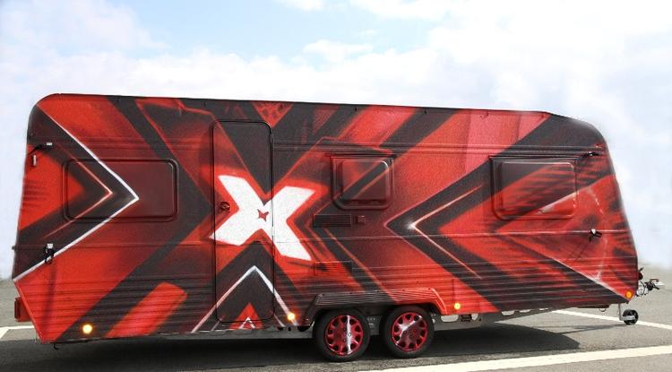 Jagt. 'X Factor'-bussen ruller rundt i sommerlandet. Første stop er Vig Festival i weekenden. 
