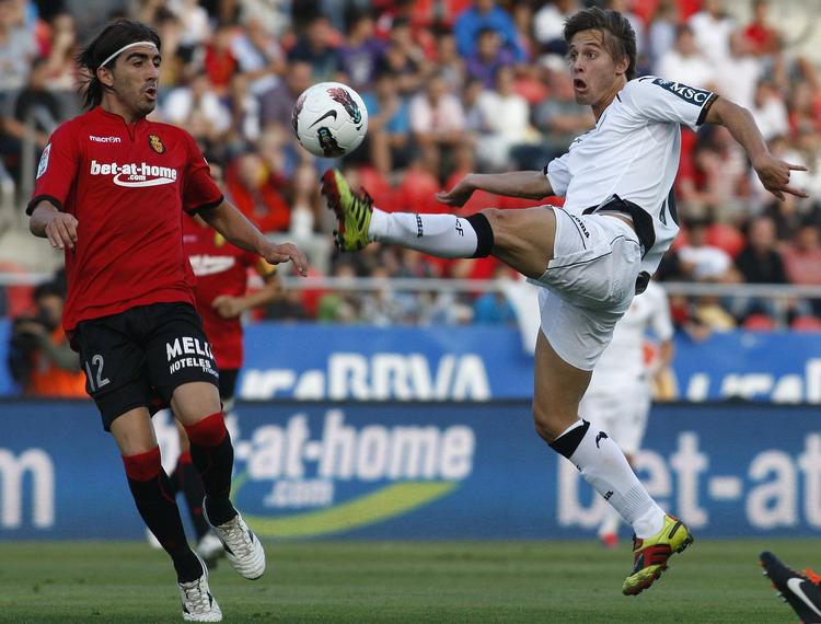 Gensyn. José Manuel Flores bliver genforenet med Laudrup, som trænede ham i Mallorca. 