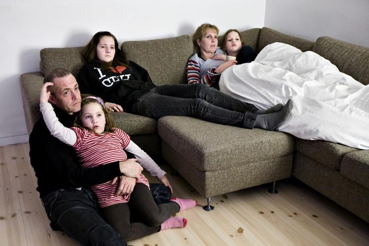 Sundhed. Det er vigtigt at rejse sig fra sofaen, hvis man vil forlænge sin levetid, det viser en amerikansk undersøgelse. 