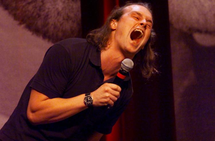 Geo. Den sjove mand fra Gug debuterede som komiker i 1996 og vandt DM i standup i 2000. 