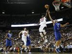 OVERLEGEN. James Harden har haft en super sæson med Oklahoma City, og i nat viste han, at han også er i topform for landsholdet. 