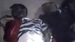 Tragisk. Videoen på Youtube er ikke behagelig. 15 mænd ligger på en blodig række. 