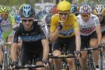 Vatpikke. Da Bradley Wiggins tidligere på ugen blev spurgt, hvad han siger til folk, som mener, man er nødt til at være dopet for at vinde Touren, svarede han således: »Jeg siger: Fucking wankers! (forpulede vatpikke, red.) Jeg kan ikke have med sådanne mennesker at gøre«. Nu har han øjensynligt vænnet sig til de mange dopingspørgsmål. 