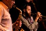 Inciterende. Den amerikanske trompetist Avishai Cohen spillede  fornemt op mod  arrangøren,  saxofonisten Benjamin Koppel. 