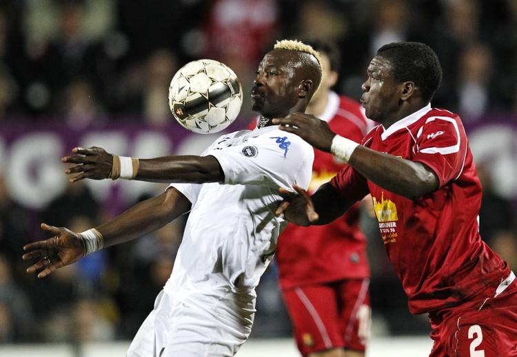 SALGSEMNE. Dame N'Doye (tv) ligner mand, der har spillet sin sidste Superligakamp. 