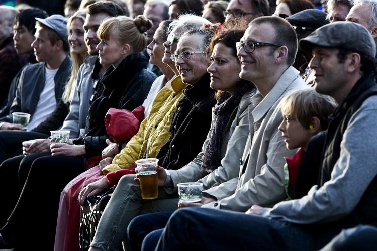 Øl. Hornmusik og lange soloer var der nok af til dette års Copenhagen Jazz Festival. Men på trods af kritik så mener arrangørerne, at pladsmangel var det største problem. 