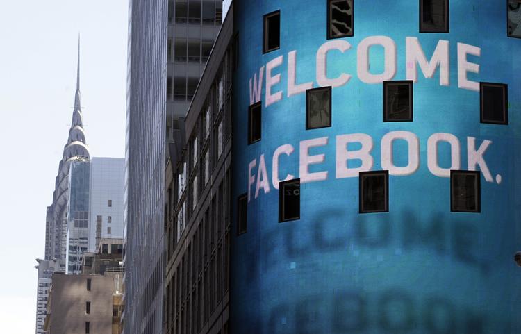 Nedtur. Den enorme købsinteresse, der var ved børsintroduktionen for Facebook-aktien, er stilnet noget af. 