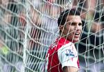 Exit. Robin van Persie har spillet 279 kampe og scoret 132 mål for Arsenal. 