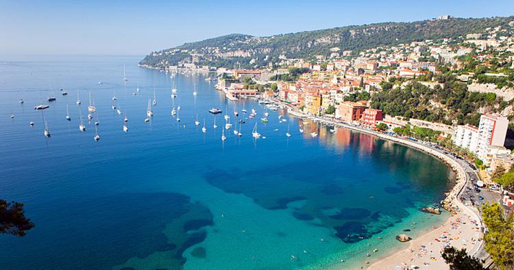 Fristende. Den Franske Riviera er indbegrebet af Sydfrankrig. Som her ved den indbydende Villefranche-bugt. 