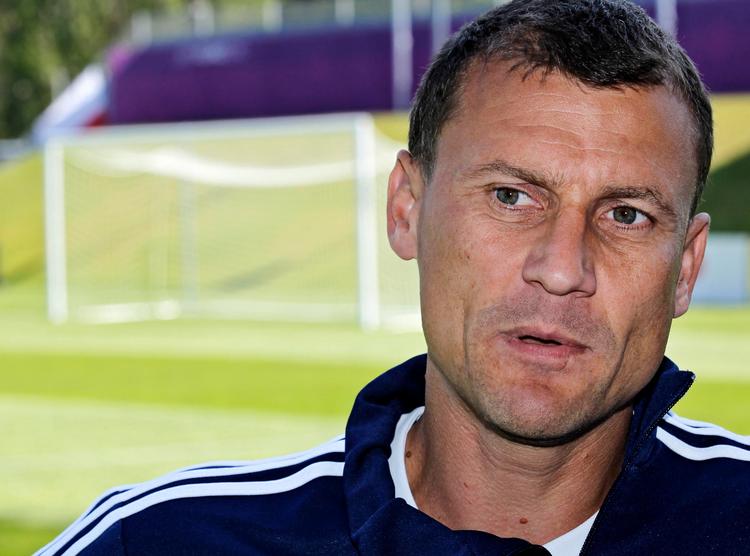 Indpisker. Ebbe Sand gjorde sig senest gældende i juni som angrebstræner under EM i fodbold i Polen og Ukraine. 