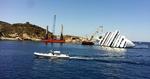 HVALEN. Costa Concordia skroget ligger stadig i havet ud for Isola del Gigolo. 