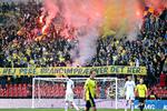 UREGERLIGE. Det er optrin som dette, der nu har fået F.C. København og Brøndby til at beslutte, at ingen Brøndbyfans skal have adgang til Parken. 