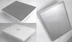 PROTOTYPE. Disse billeder fra nyligt afslørede retsdokumenter viser, hvordan den første iPad havde set ud, hvis den var blevet sendt på gaden for omkring et årti siden. Apple valgte at vente, til designet var mere strømlinet, og lavede en iPhone i stedet. 