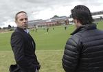 FORTØSTNINGSFULD. FC Københavns sportschef Carsten V. Jensen er nogenlunde tilfreds med lodtrækningen til Champions League. 
