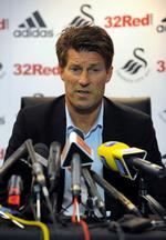 FORKÆRLIGHED. Michael Laudrup har hentet tre spillere til Swansea. Alle tre er kommet fra den spanske liga. 
