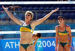 Guld. Natalie Cook vandt OL på hjemmebane i Sydney i 2000, hvor sprinteren Cathy Freeman i øvrigt tændte den olympiske ild. 