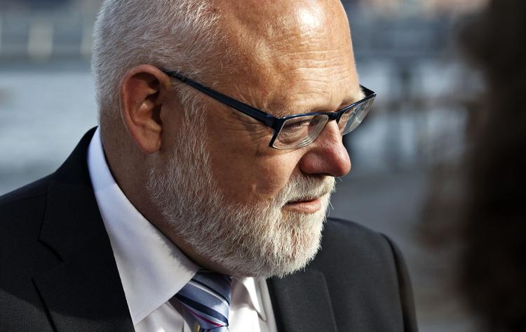 splid. Formand Poul Erik Skov Christensen fra 3F afviser, at han står bag injurier, som påstået af Saxo Bank. 