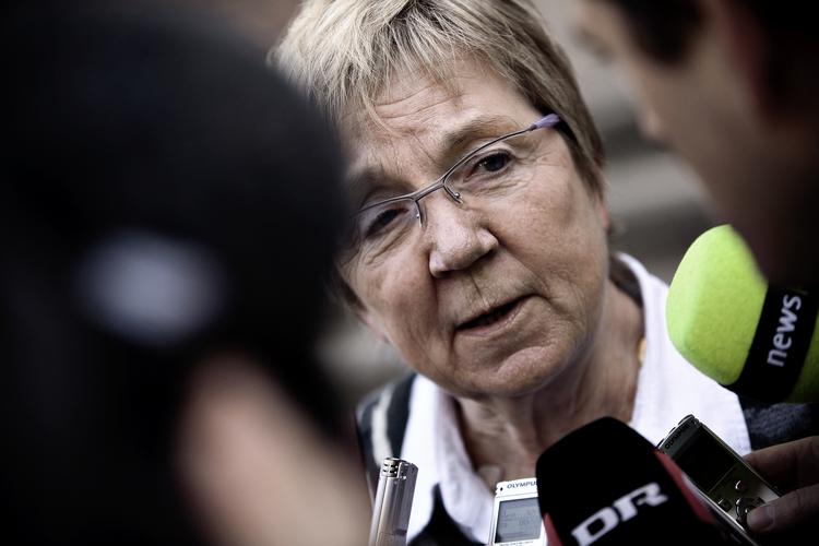 Illusion. Marianne Jelved (R) kalder Claus Hjort Frederiksens (V) ambition om kontraktpolitik for en illusion. Det ville, ifølge hende, kræve 90 mandater til ét parti. 