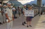 Fortiden. En demonstrant ved Earth Summit i Rio i 1992. Spørgsmålet om, hvilken fremtid vi ønsker, er stadigvæk til debat. 