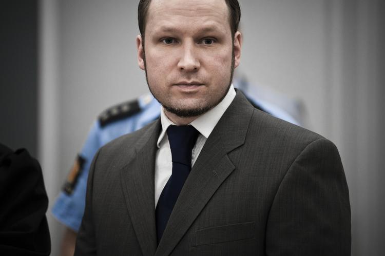 breivik. Anders Behring Breivik under retssagen i Oslo, hvor han blandt andet holdet en 12 minutter lang forsvarstale, da sagen mod ham sluttede. 