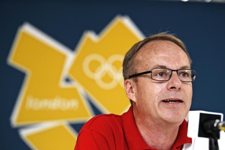Chef.  Jesper Frigast sender en venlig huskeseddel til de danske OL-deltagere. 