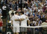 Gensyn. Den olympiske tennisturnering afvikles på det berømte græs i Wimbledon. 