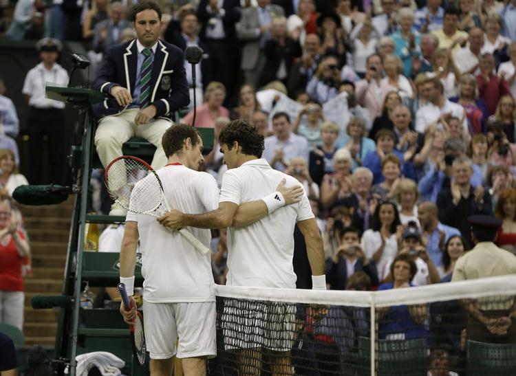 Gensyn. Den olympiske tennisturnering afvikles på det berømte græs i Wimbledon. 