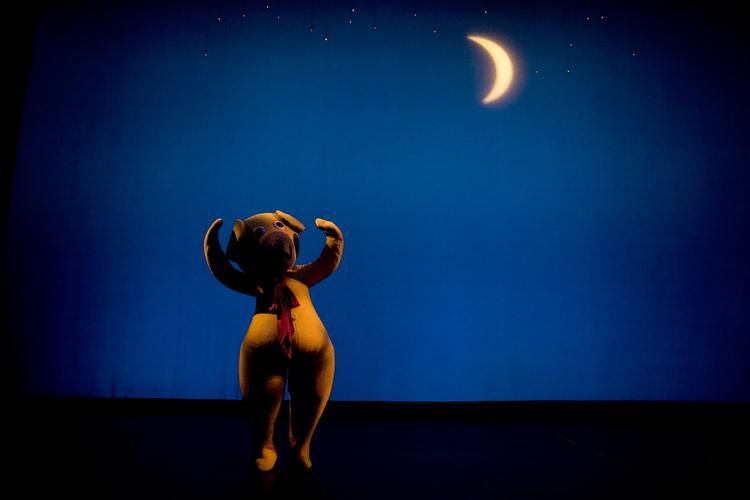 Godnat. Bamse, her som hovedperson på Det Kongelige Teater, tilhører en gammel generation af børne-TV. 