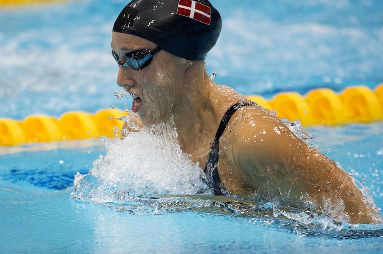 videre. Med en samlet 9. plads er Rikke Møller Pedersen videre til semifinalen i 100 meter brystsvømning. 