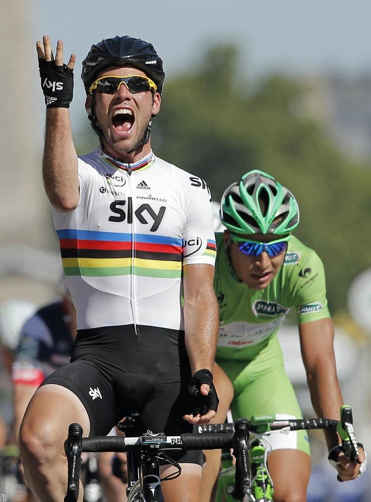SEJR. Det var fjerde å ri træk, Cavendish kom først over stregen i Paris. 