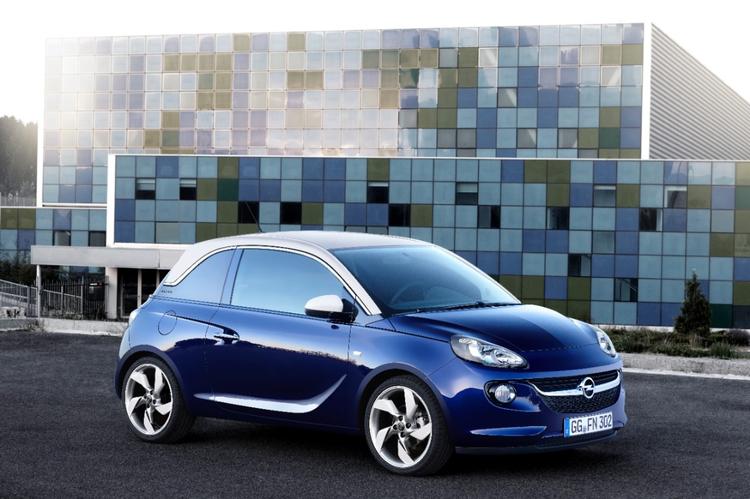 Skræddersyet. Opel Adam er et nyt tilbud blandt luksusminibiler. Den kan fås i et væld af udgaver, men dog altid kun med tre døre. 