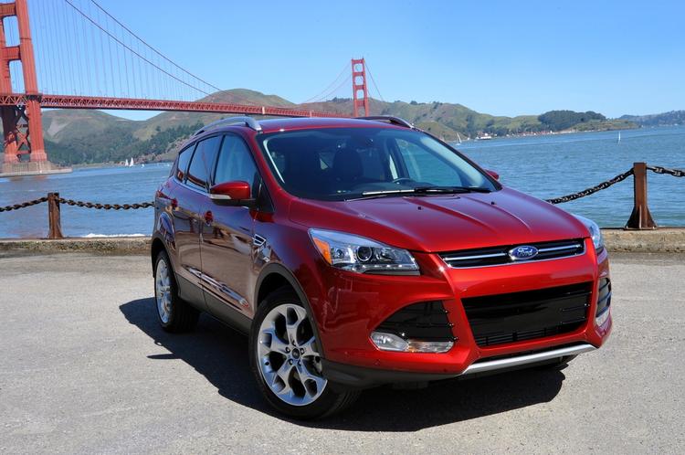 Køreforbud. Ejerne af den nye Ford Escape fik besked om at lade deres nye bil stå. Årsagen var akut brandfare. 