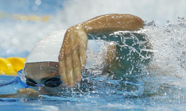 OVERGÅET. Franskmændene, her Jeremy Stravius, var selv uden Yannick Agnel næsthurtigst i mændenes 4x200 meter fri. 