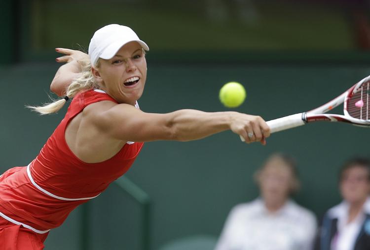 optur. Caroline Wozniacki fortsatte den opadgående kurve med flot og direkte spil mod træningsmakkeren. 