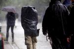 REGN. Nogle egne kan få op til 27 graders varme i dag. Det meste af landet vil dog få nedbør fra oven. 