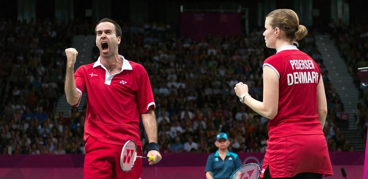 Yes. Joachim Fischer og Christinna Pedersen jubler efter medaljen i London. 