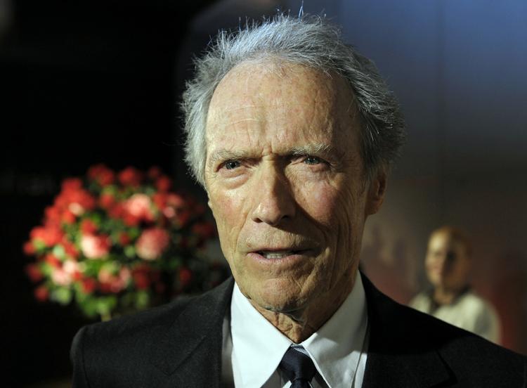 Romney-fan. Clint Eastwood fotograferet i går i Idaho ved en pengeindsamling til fordel for Mitt Romney. Det er især den republikanske præsidentkandidats skattepolitik, som tiltrækker 'Dirty Harry'. 