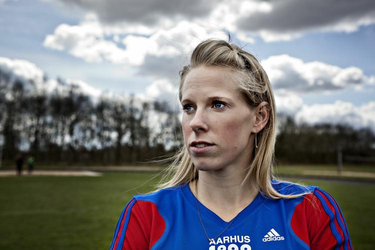 realistisk. Målsætningen for Sara Slott Petersen er en dansk rekord og en plads i semifinalen i 400 meter hæk. 