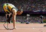 ude. Oscar Pistorius gør klar til start på 400 meter ved OL i London. 